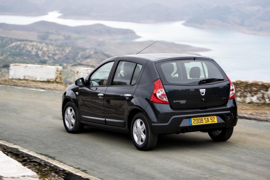  Dacia Sandero 2008 года  (фото 50 из 52)